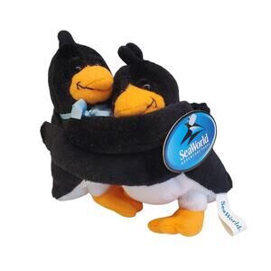 SeaWorld Hugging Penguin Plush Vintage NWT 6"
